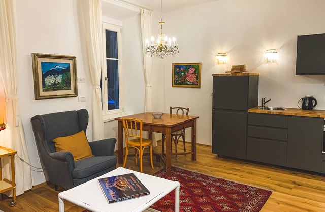 Palais Carducci - 1880 palazzo, renovated to newest standards