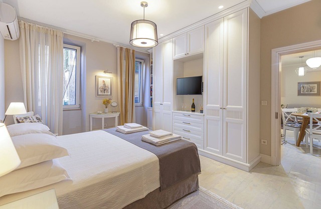Palazzino Leone - Corfu Old Town Liston Deluxe Apartment