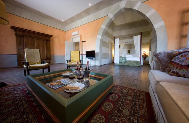 Palazzo Castiglioni Luxury Suites