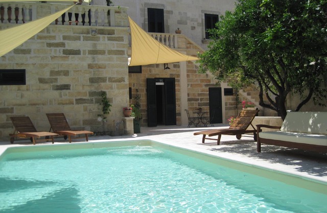 PALAZZO UMBERTO near SEA of Otranto- salt pool - rural big garden free parking