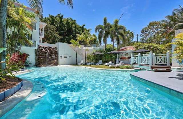 Palm Cove 1 Bedroom Apartment