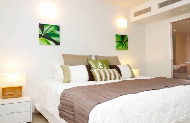 Palm Cove Penthouse Ocean Front