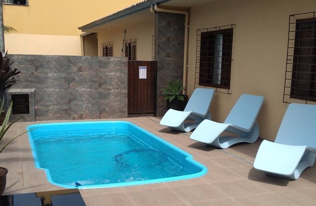 Palm Houses with Swimming Pools