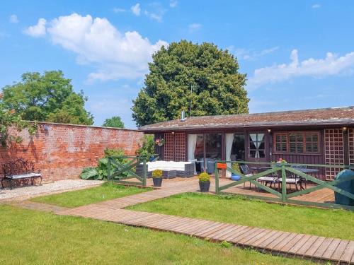 Pampita Lodge