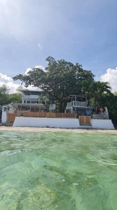 Panglao paradise white beach villa