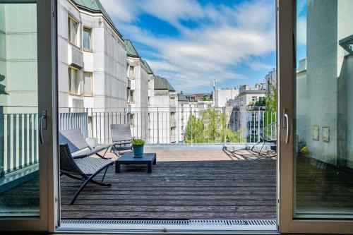 Panorama Rooftop Terrace I 3 min to Mariahilferstraße