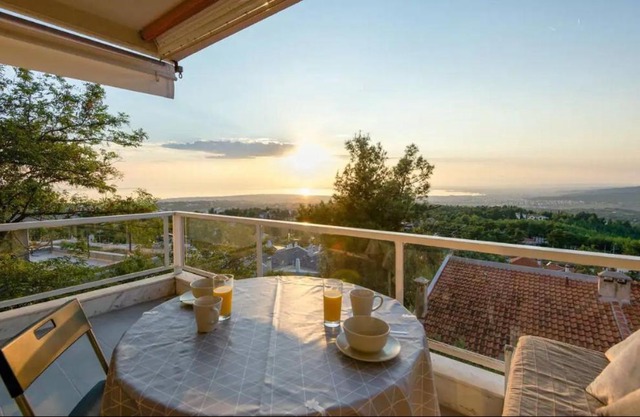PanOrama View, Nilie Hospitality MGMT