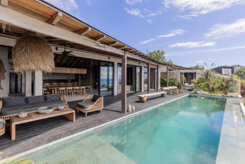 Panorama Villas Ceningan