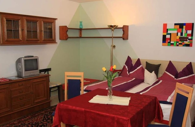 Panoramazimmer Dreibett - Pension Appartement Hofherr