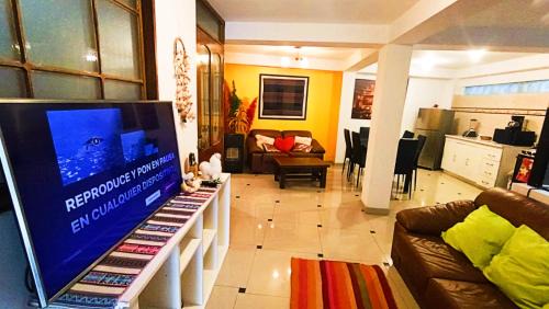PANORAMIC & AMAZING VIEWS Pvt apart close main square