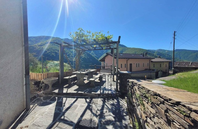 Panoramic Chalet