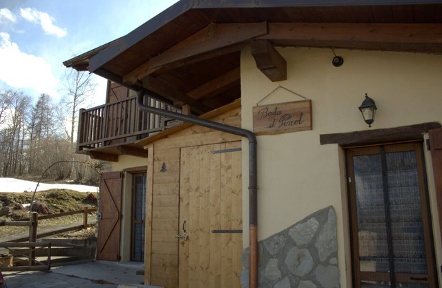 Panoramic chalet in Borgata Lo Buc - A getaway in the wilderness