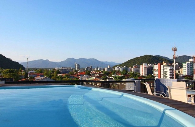 PANORAMIC COVERAGE beautiful view of the bay, SEA and Sierra. 2Q from the sea. Pool