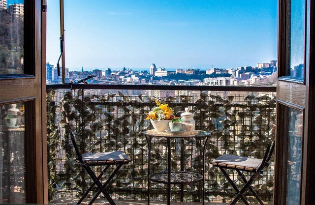 Panoramic flat with Parking and WIFI - 15' from the centre COD CITRA 0100