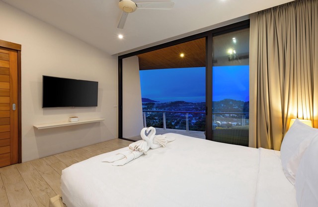 Panoramic sea view 4BR Private Pool-Near Chongmon Beach, Bophut Pier, Airport