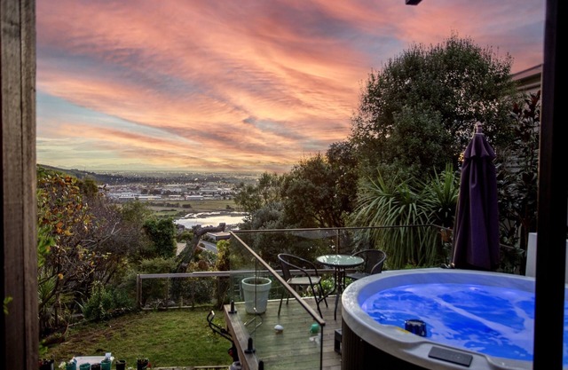 Panoramic Views and Relaxing Spa