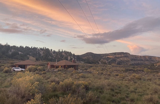 Panoramic views on 50 private acres!