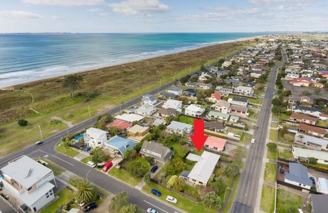 Papamoa Sea Renity - Two minutes walk to beach