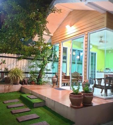 Papermoon Guesthouse