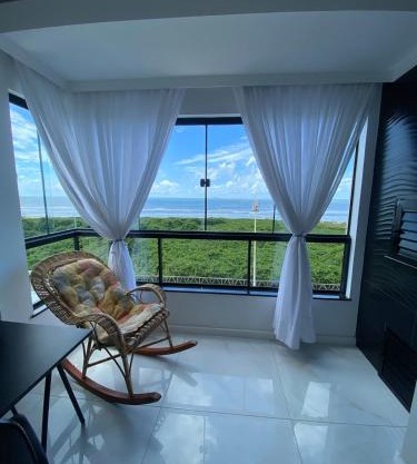 Paraíso frente Mar 2 Navegantes