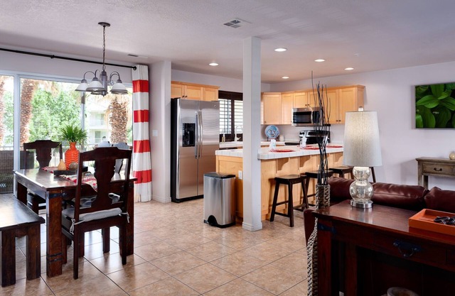 Paradise Awaits You In This Beautiful Las Palmas Unit.