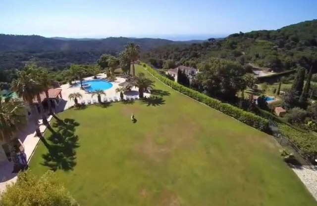 PARADISE ON EARTH- PROPERTY WITH EVERYTHING YOU NEED FOR YOUR RELAX AND WELFARE