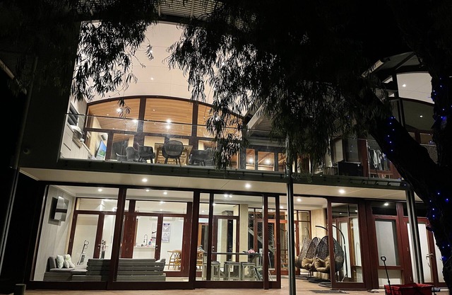 Paradise in Dunsborough - opposite the beach