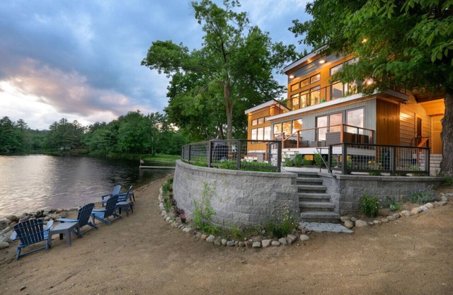 Paradise on Pequawket | Lakefront | Hot Tub | New