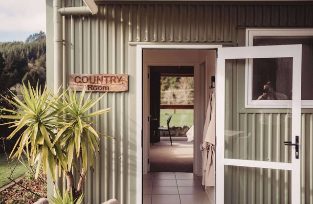 Paradise Valley Lodge - The Country Room
