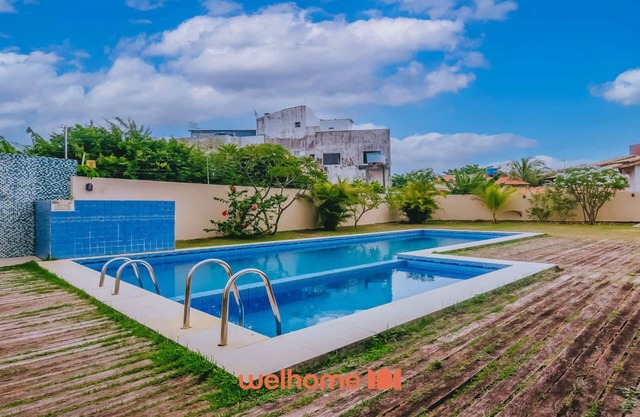 Paraiso com piscina pertinho do Farol de Itapuã