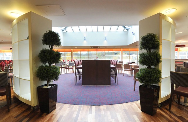 Park Inn by Radisson Birmingham Walsall M6 J9