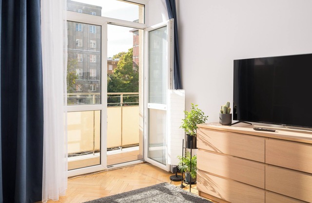 Park Praski Inviting Apartment