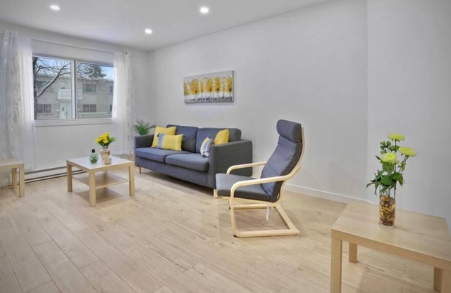 Parking included, Spacious 3 bedrooms