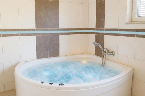 Parkresidenz Maria - 160 m2 - Whirlpool - Terrasse - Exklusiv am Goethepark