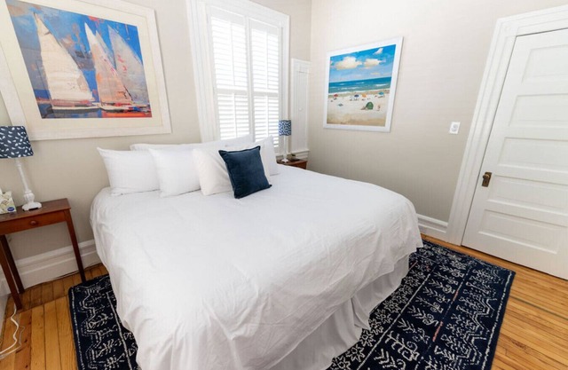 Parlay Room - Captain's Quarters Inn, Downtown Historic Edenton
