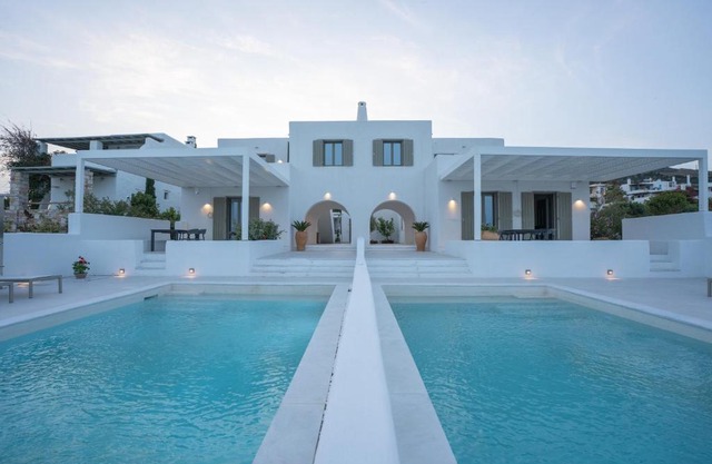 Paros Breeze Luxury Villa