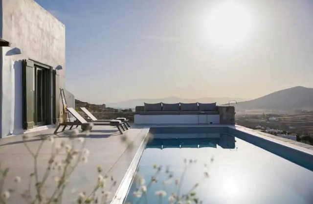 Paryani House,Paros-Greece,private pool