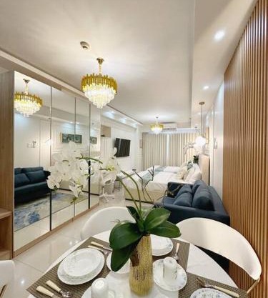 Pasay City MOA, Pearl Suite in Shell Residences