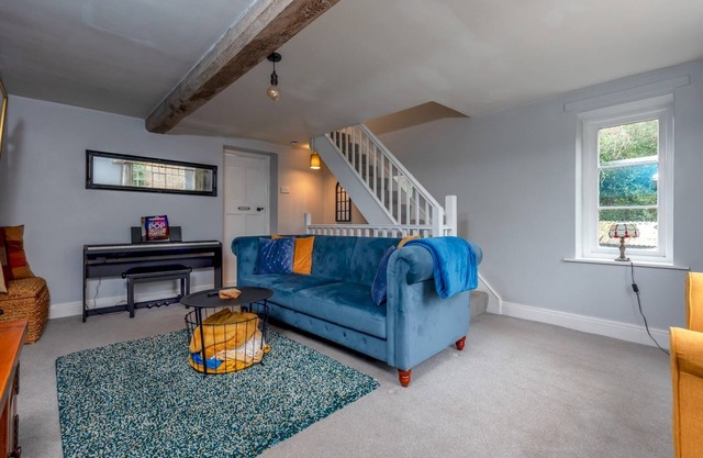 Pass the Keys |18th Century Mill Cottage