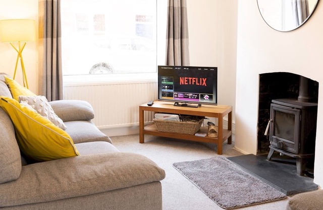 Pass the Keys | Central Hoole location Lovely 2 bed terrace home