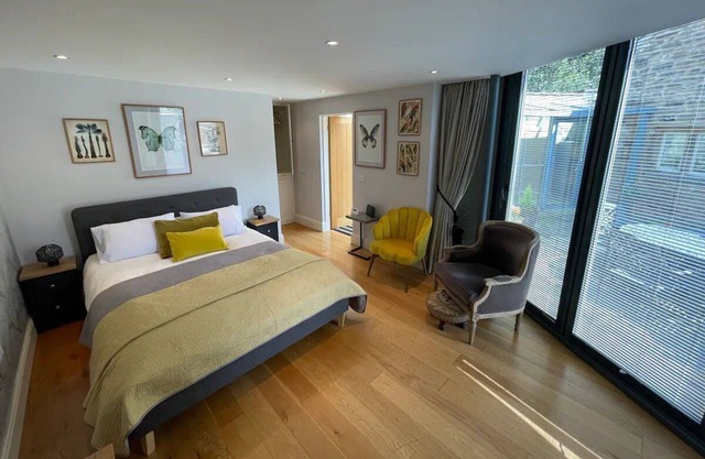Pass the Keys | Delightful & Dainty Vibrant Village for 2