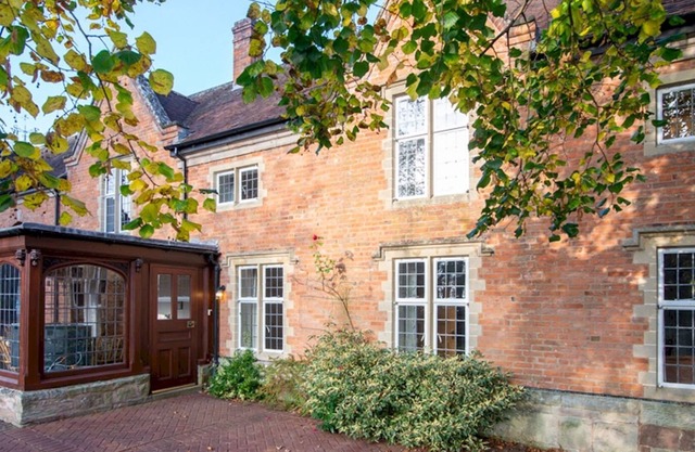 Pass the Keys | Elegant Country Home in Picture Postcard Village