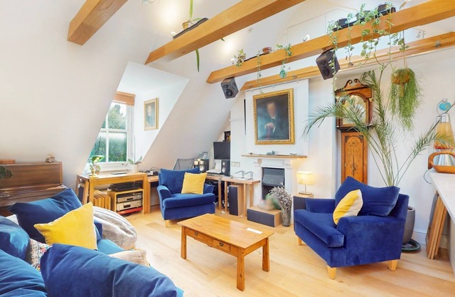 Pass the Keys | Elegant flat in trendy Hampstead