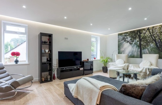 Pass the Keys | Gorgeous Central House