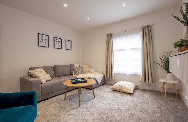 Pass the Keys | Modern Apartment with Terrace