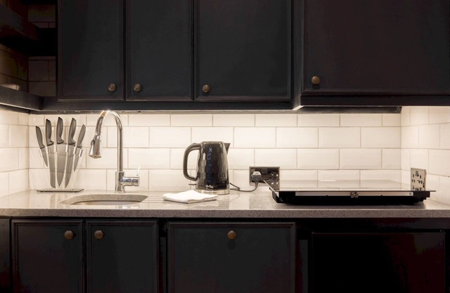 Pass the Keys | Stylish 1 bedroom flat by King's Road in Chelseag