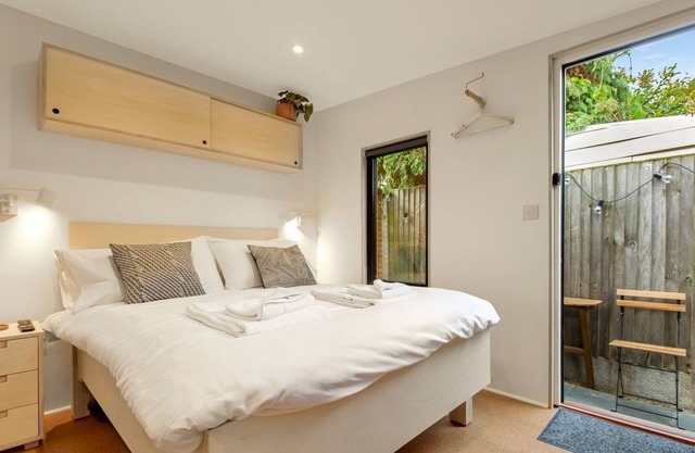 Pass the Keys | Whitstable Tiny house - a secret getaway!