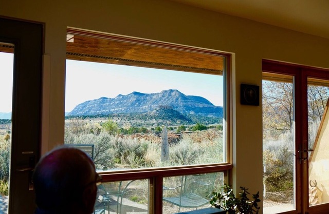 Passive-Solar with Great Views in Escalante, Utah