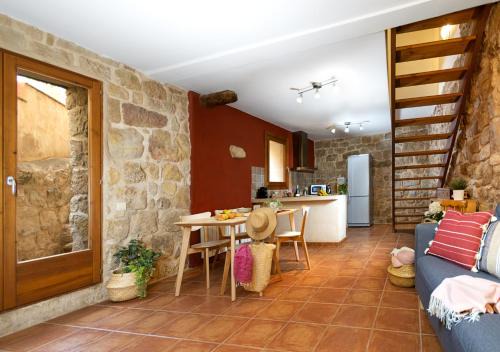 Patio con barbacoa en Casa de las Letras