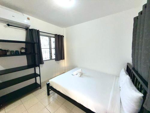 Patong Canal Villa R100